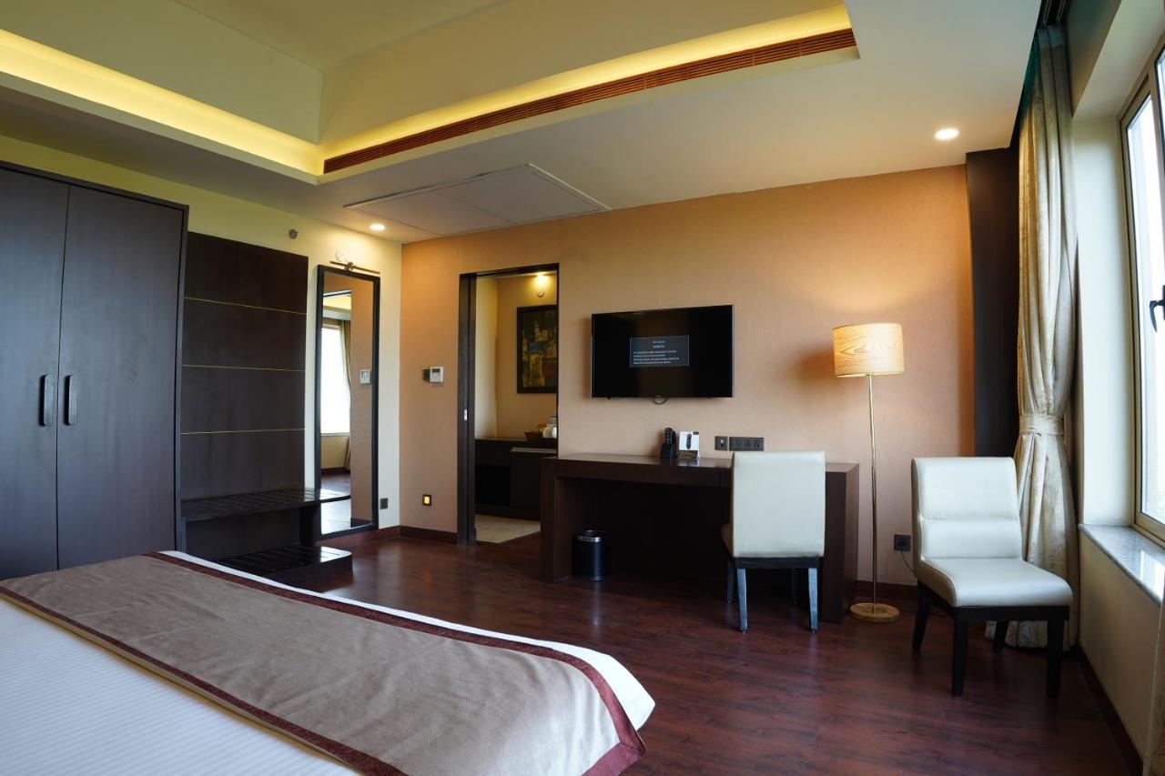Hotel The Bizton Jamshedpur Exterior foto