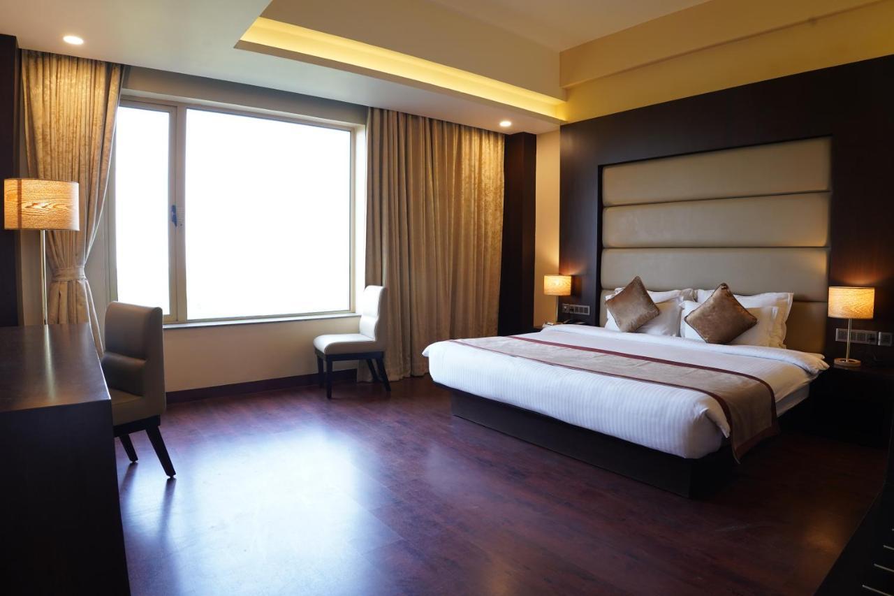 Hotel The Bizton Jamshedpur Exterior foto
