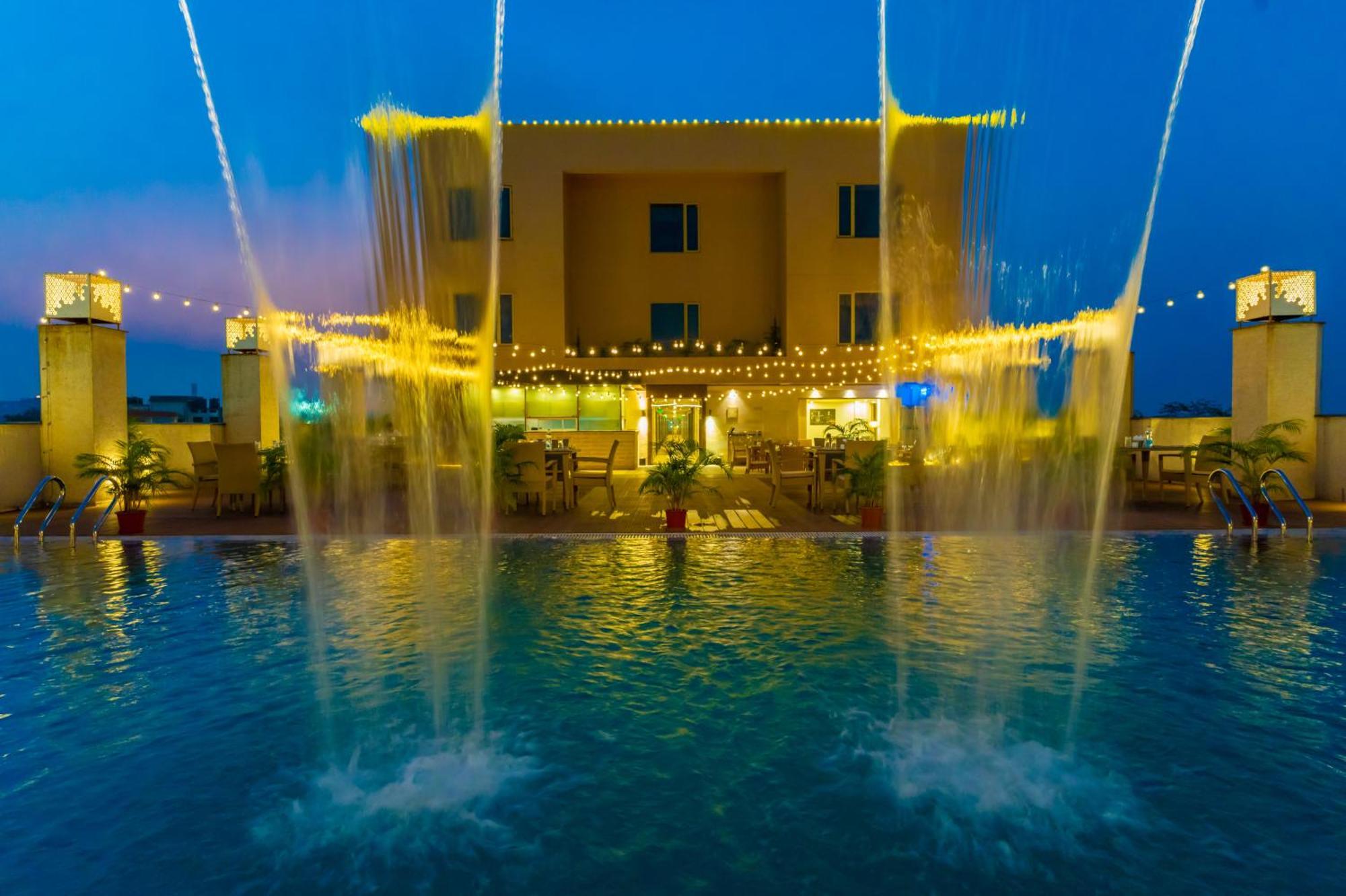 Hotel The Bizton Jamshedpur Exterior foto