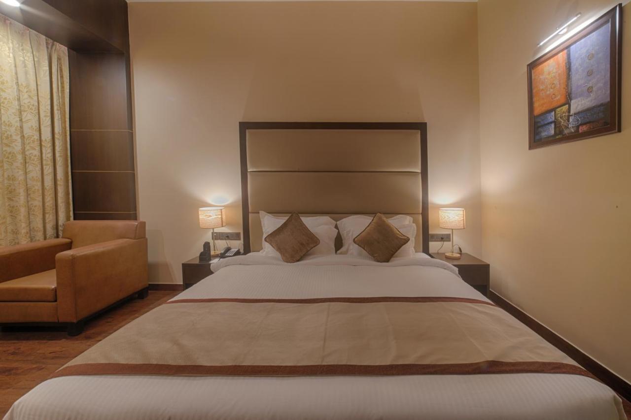 Hotel The Bizton Jamshedpur Exterior foto