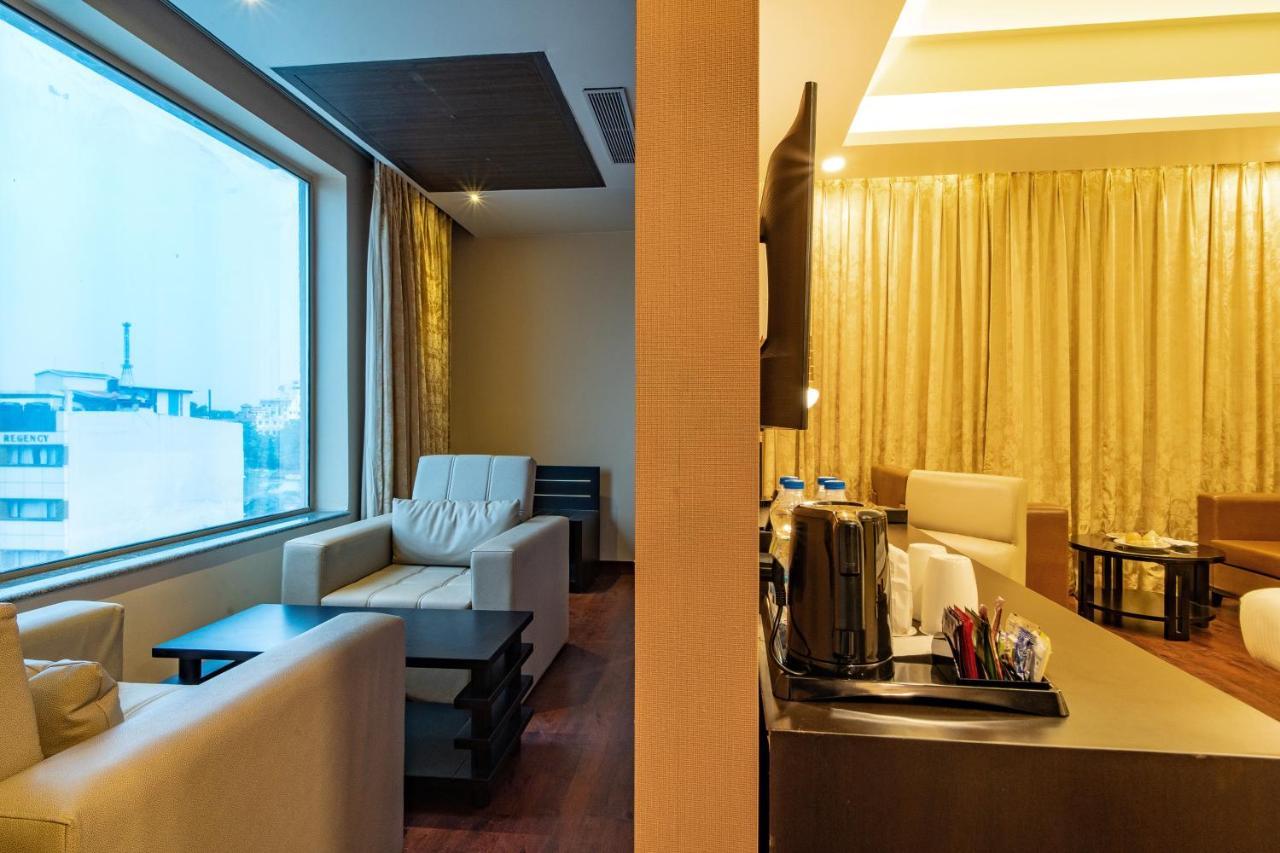 Hotel The Bizton Jamshedpur Exterior foto